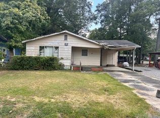504 E Cross St, De Witt, AR 72042