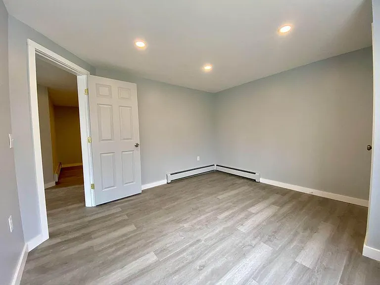 316 Berry Rd — Photo 16