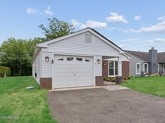 2nd image of 15 Frilham Lane