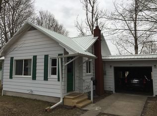 315 E Slosson Ave, Reed City, MI 49677