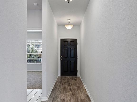 2nd image of 825 Blue Oak Blvd