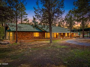 3121 Cedar Dr, Overgaard, AZ 85933