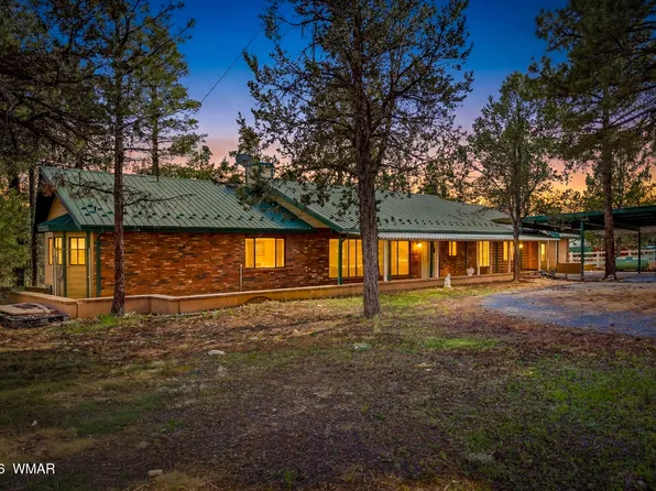 3121 Cedar Dr, Overgaard, AZ 85933