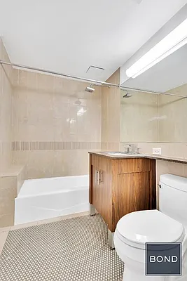 Rented by Bond New York | media 17