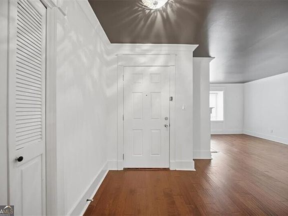 4th image of 134 Elysian Way NW