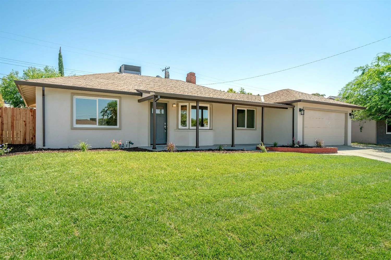 6208 Channing Dr photo 1