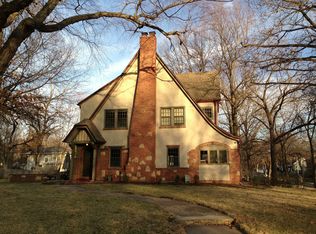 7345 Belleview Ave, Kansas City, MO 64114
