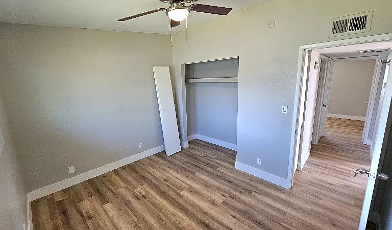 2202 W Heatherbrae Dr #1 — Photo 8