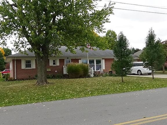3rd image of 703 W Park Ave