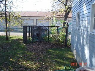 5th image of 150 Park Dr