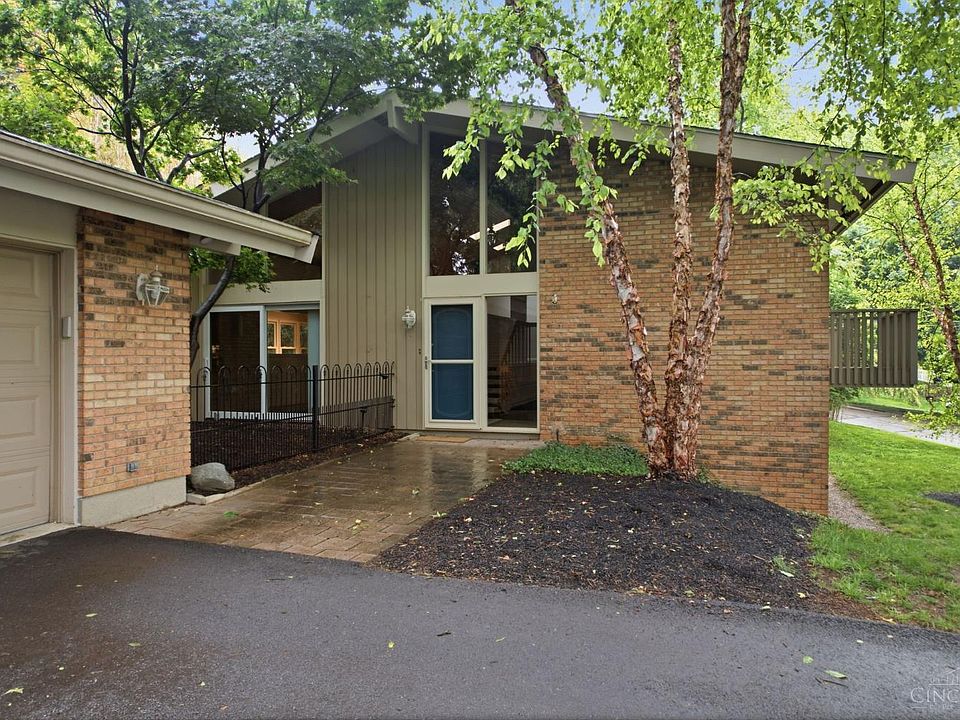 1st image of 3622 Lobelia Dr