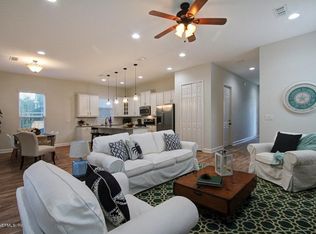 3699 Lightview Ln, Jacksonville, FL 32225