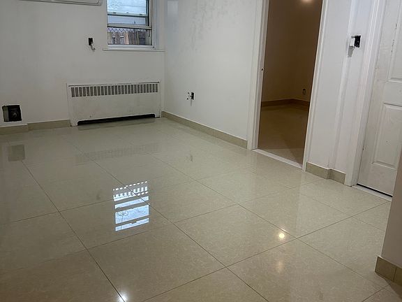 3rd image of 14916 23rd Ave #L