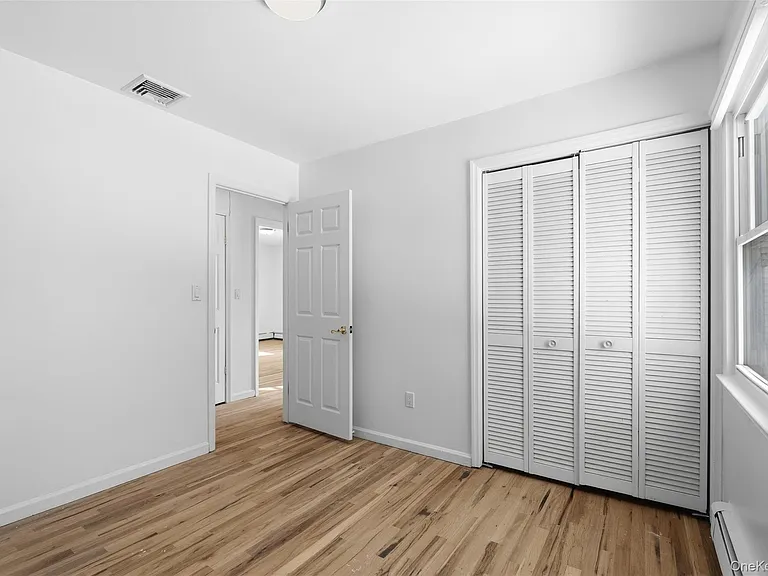 1618 Morningview Dr — Photo 24