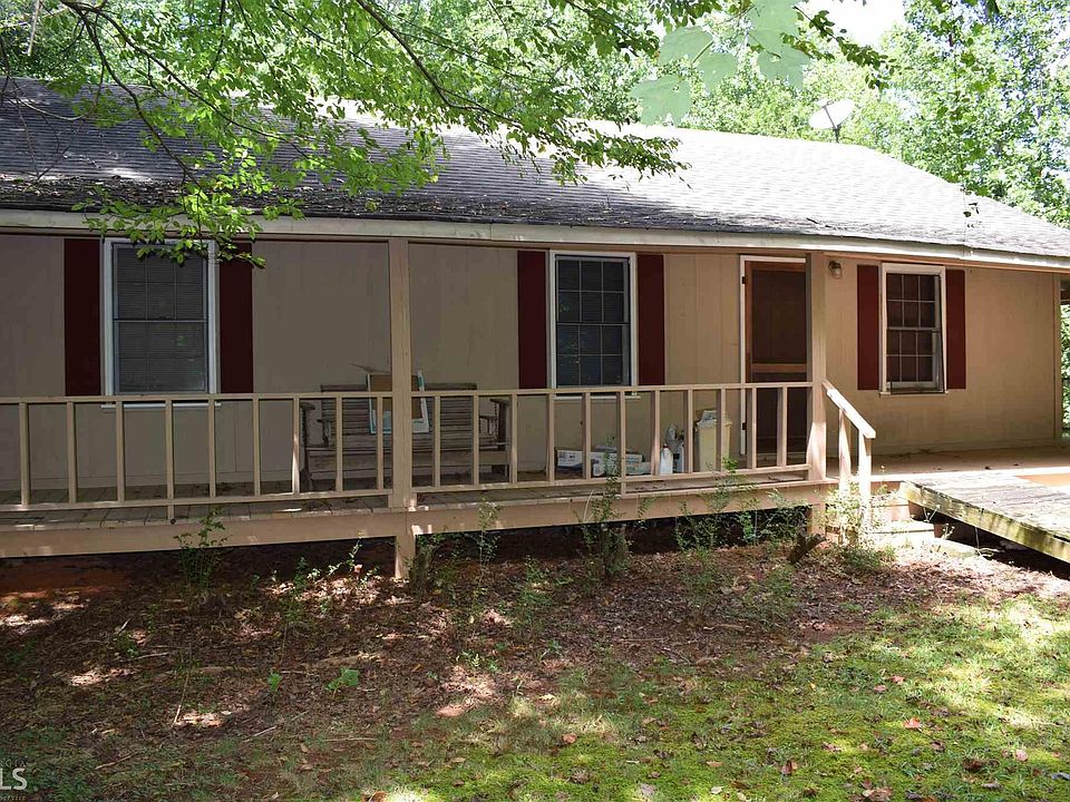 1st image of 165 Pine Grove Rd