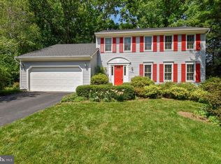 9754 Rehanek Ct, Burke, VA 22015