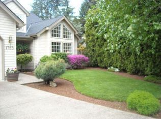 1753 Russet Dr, Eugene, OR 97401