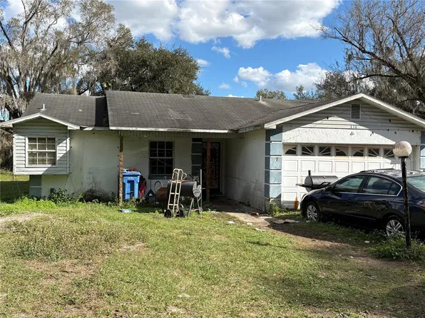 414 S Wiggins Rd, Plant City, FL 33566