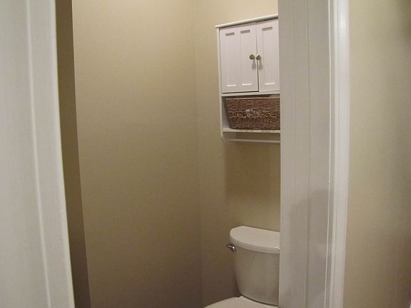4th image of 3508 White Dr
