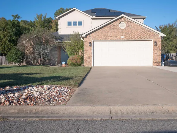 75 Earnhardt Cir, Cabot, AR 72023