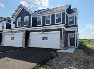 14943 Avondale Vw, Rosemount, MN 55068