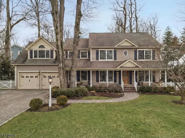 21 Spring St, Chatham Twp., NJ 07928