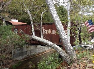 583 N Creek Trl, Topanga, CA 90290