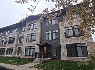 402 W Church St #109, Champaign, IL 61820