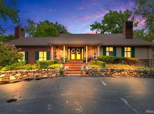 1887 Harvest Ln, Bloomfield Hills, MI 48302