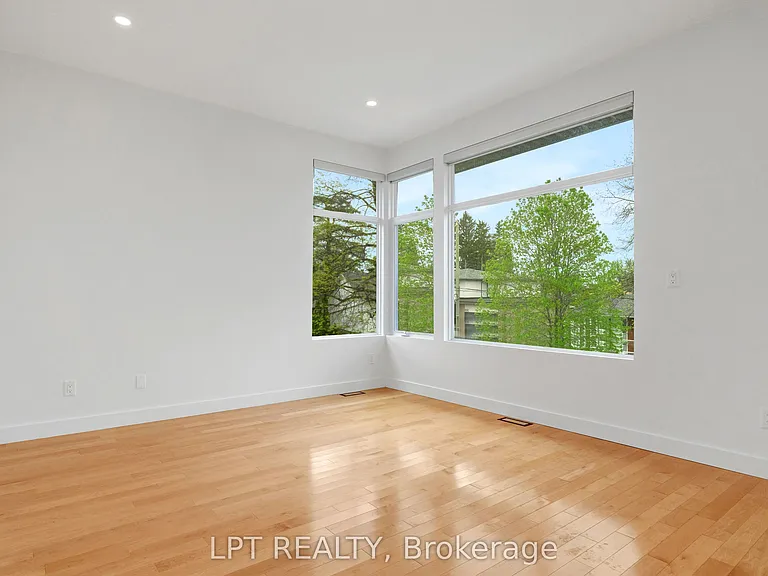 298 Crestview Rd — Photo 42