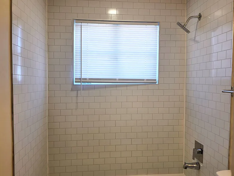 435 E Drachman St — Photo 20