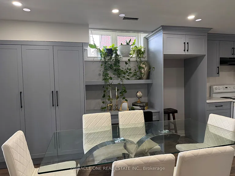 23 Purdy Pl — Photo 2