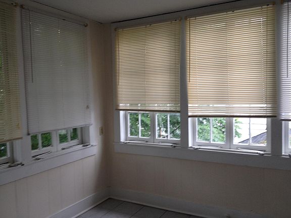 3rd image of 1436 Felicity St APT 8
