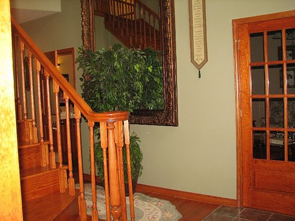 4th image of 167 Park Dr