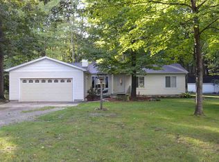213 Dover Dr, Roscommon, MI 48653