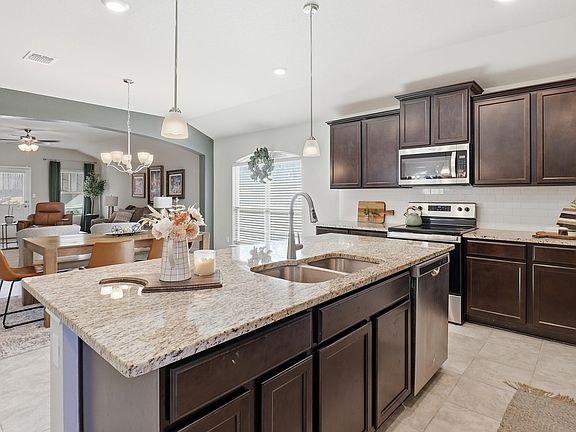 2nd image of 232 Cinnamon Loop