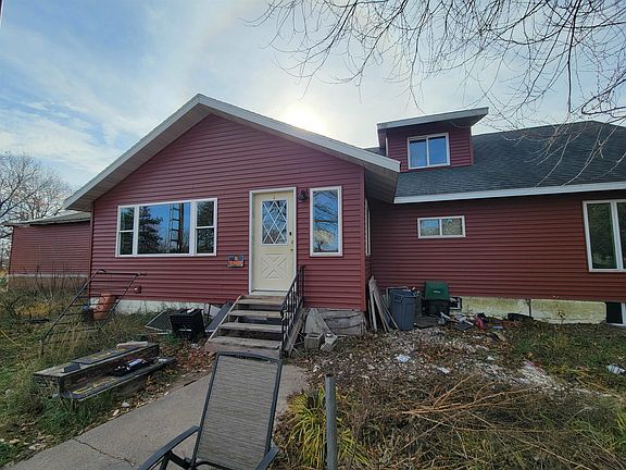 4th image of 31395 Fresno Ave