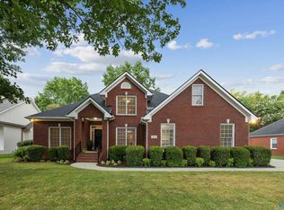 105 Kauffman Cir, Madison, AL 35758