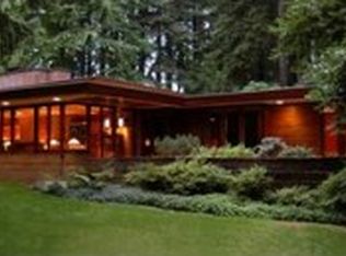 2202 212th Ave SE, Sammamish, WA 98075