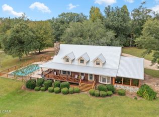 3041 Px Ranch Rd, Cottondale, FL 32431