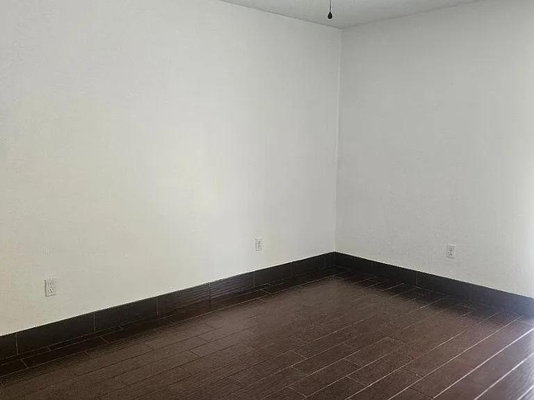 1225 Armsdale Ave — Photo 22