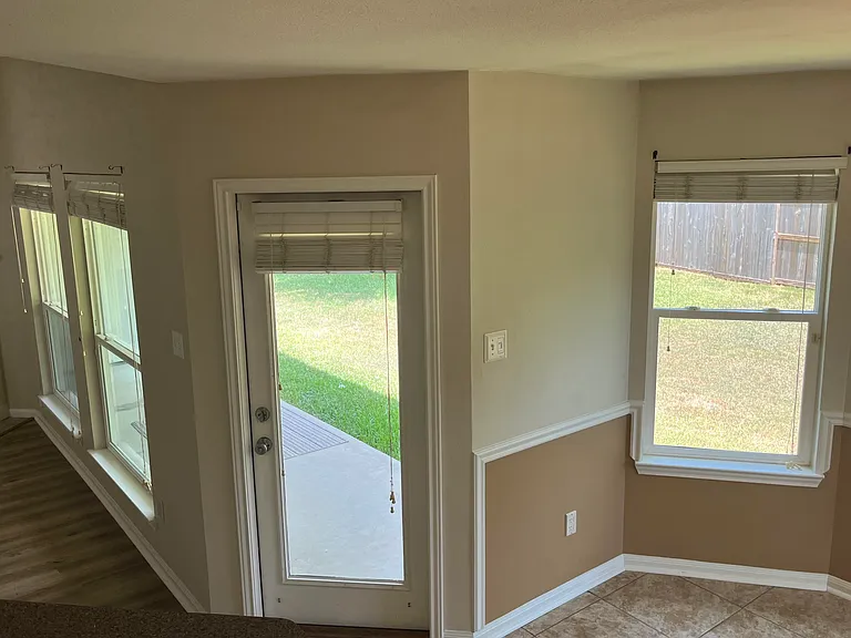 2808 Butterfly Dr — Photo 13
