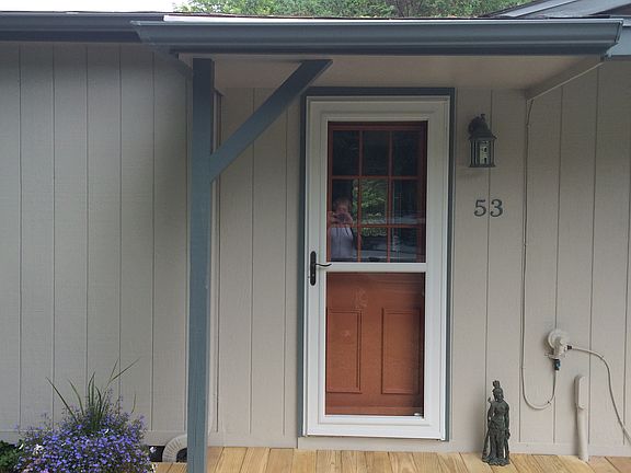 2nd image of 53 Strawberry Ln