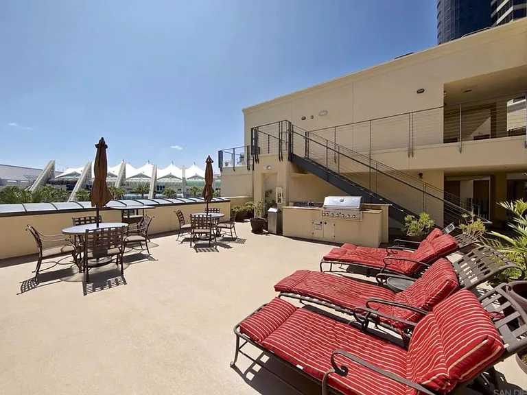 350 K St #513 — Photo 27