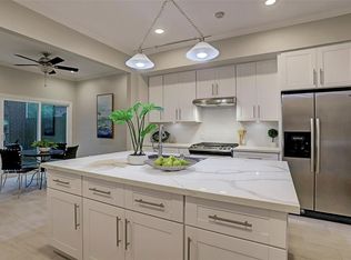 277 Sugarberry Cir, Houston, TX 77024