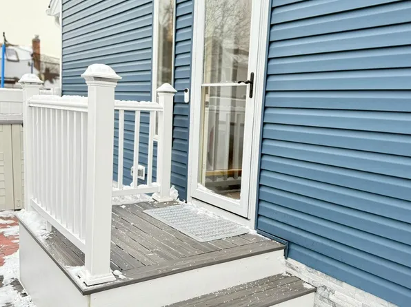 (undisclosed Address), Farmingdale, NY 11735