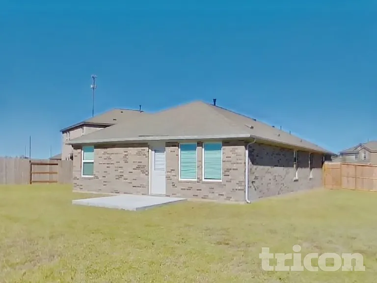 3013 Dawn Sound Dr — Photo 16