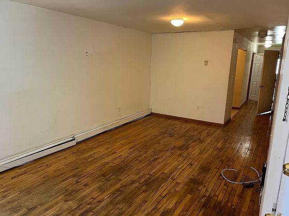 211 Beach 96 St #3