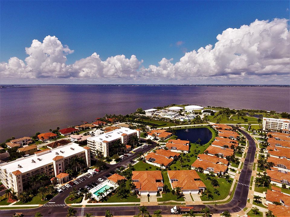 1st image of 551 Casa Bella Dr Unit 304