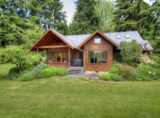 9811 SW Quartermaster Dr, Vashon, WA 98070